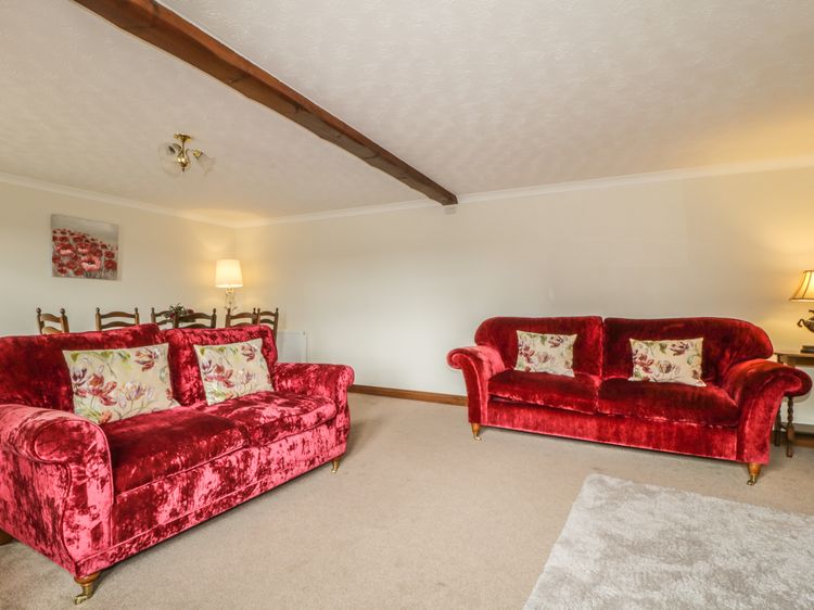 Woodhead Farm Cottage, listing photograph 4