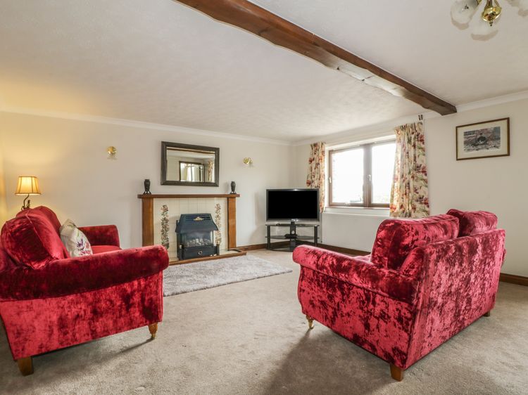 Woodhead Farm Cottage, listing photograph 3