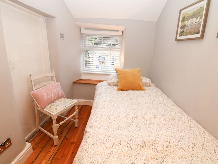 Millstream Cottage, listing photograph 12