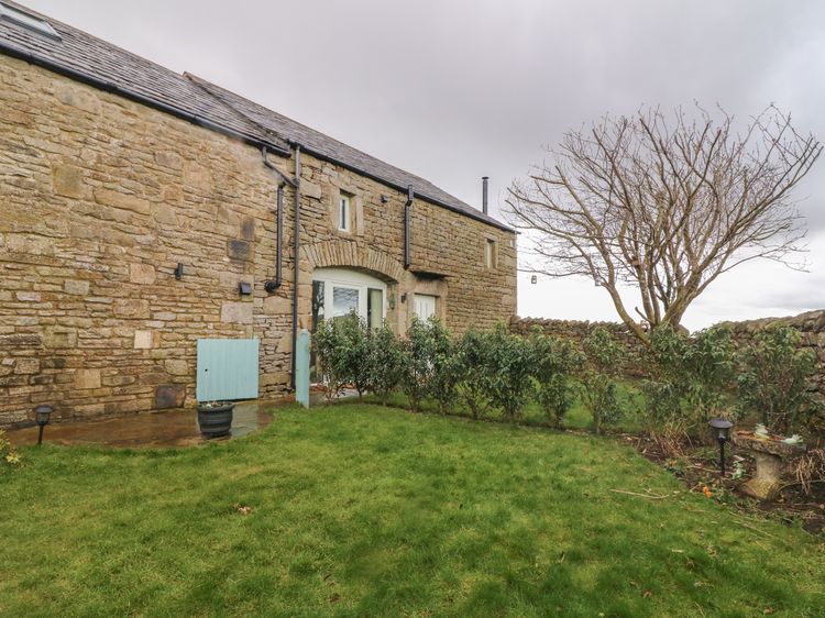 Rushton Barn, listing photograph 2