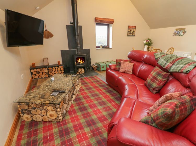 Melsome Barn, listing photograph 4