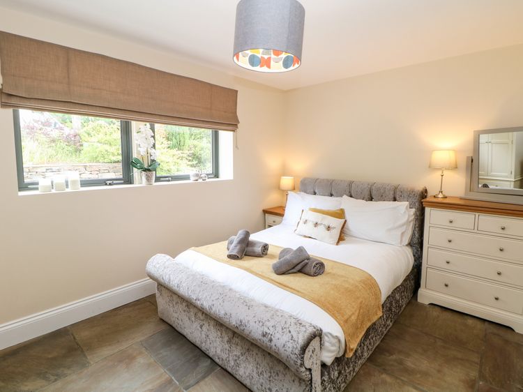 2 Pheasant Lane, listing photograph 9