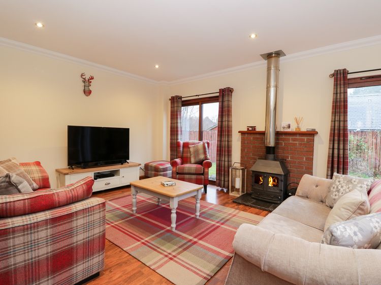 Riverbank House, listing photograph 6