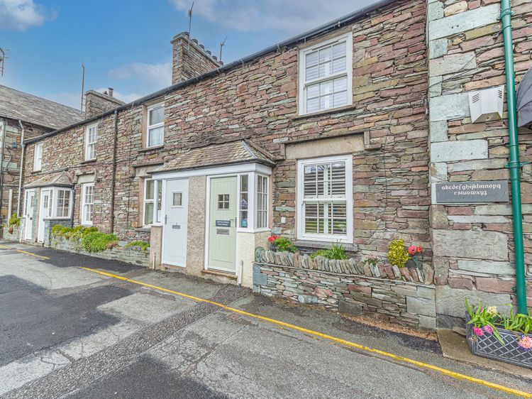 Poppy's Cottage