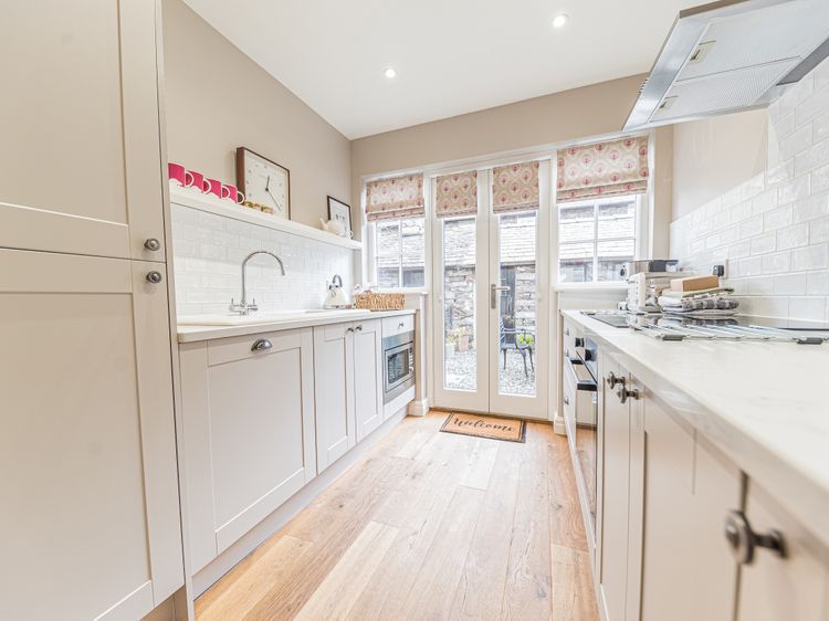 Poppy's Cottage, listing photograph 9