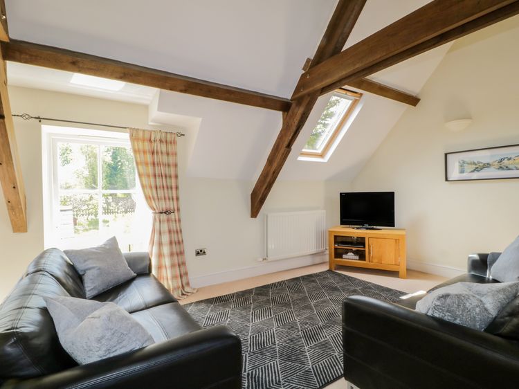 Carpenters Cottage, listing photograph 10