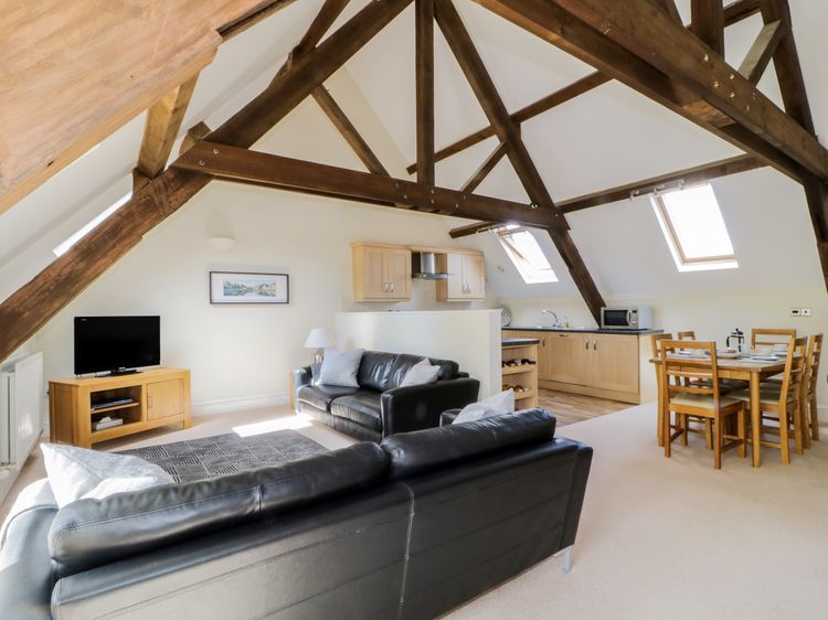 Carpenters Cottage, listing photograph 11