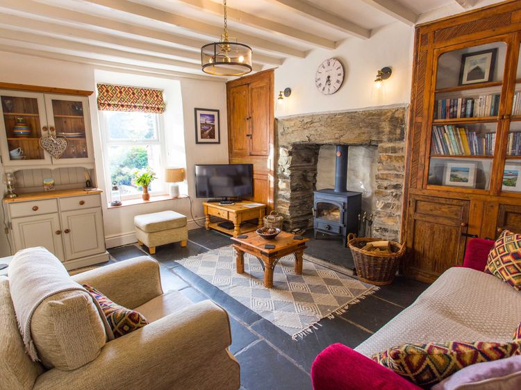 Moelwyn View Cottage, listing photograph 3