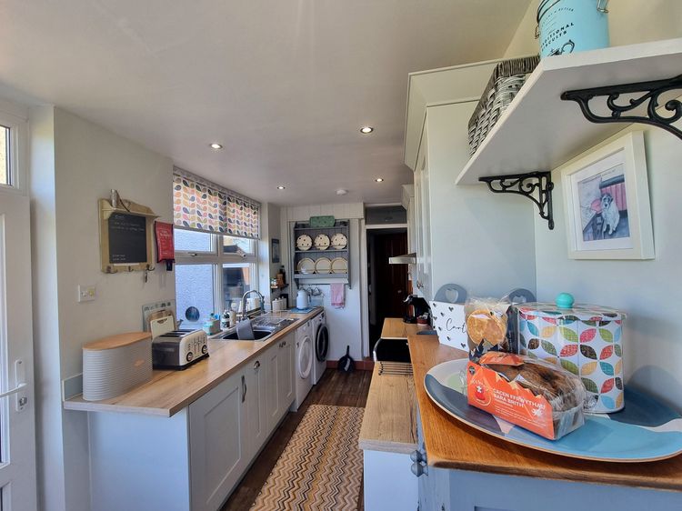 Moelwyn View Cottage, listing photograph 9