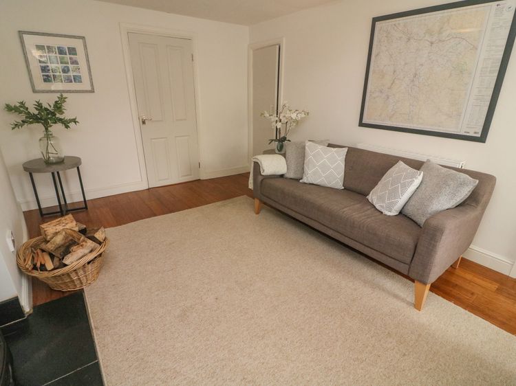 Bay Leaf Cottage, listing photograph 4