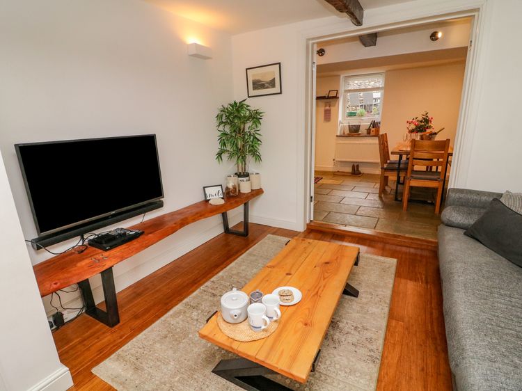 Bay Leaf Cottage, listing photograph 11