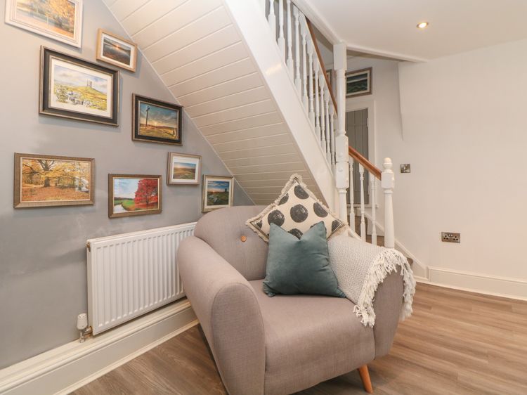 Ardeevin Cottage, listing photograph 4