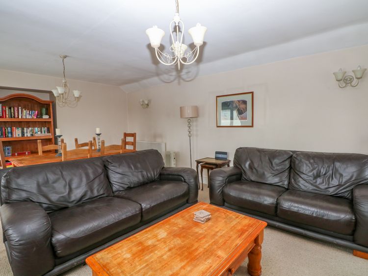 Bowden Head Farmhouse Cottage, listing photograph 4