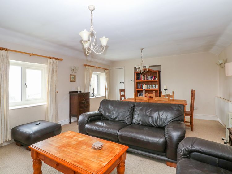 Bowden Head Farmhouse Cottage, listing photograph 7
