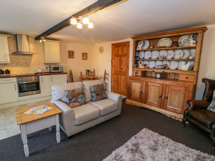 The Stable Cottage, listing photograph 8