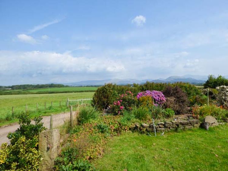 Muncaster View, listing photograph 10
