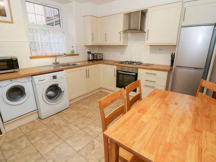 Old Codgers Cottage, listing photograph 6