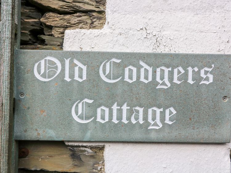 Old Codgers Cottage, listing photograph 3
