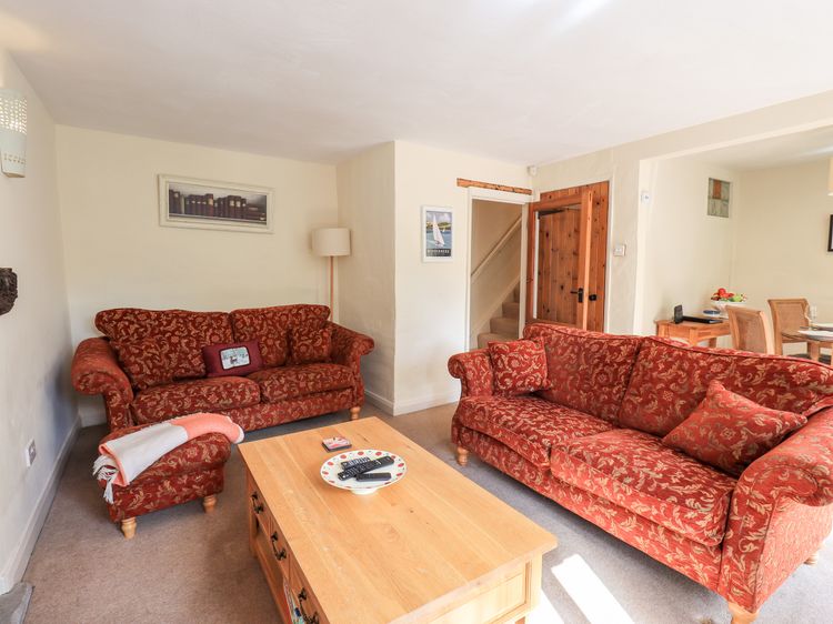 4 Greencross Cottages, listing photograph 3