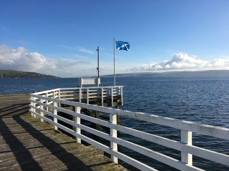 Pier View, listing photograph 12