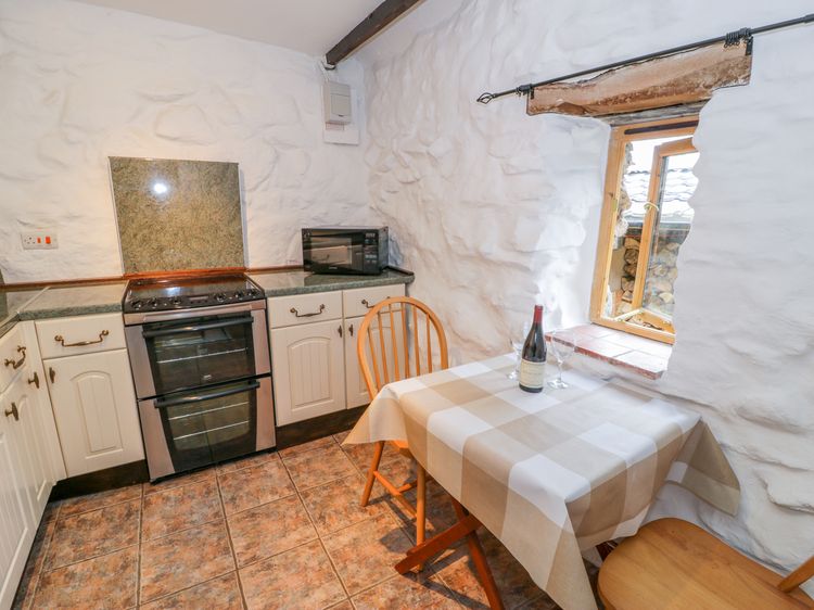Waterfall Cottage, listing photograph 7