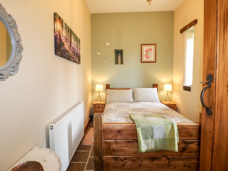 Bluebell Cottage, listing photograph 10