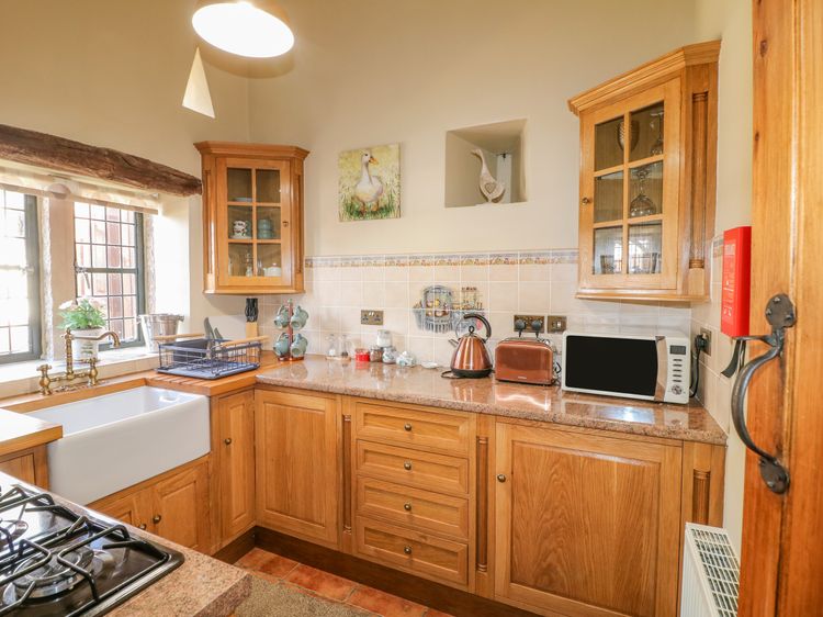 Bluebell Cottage, listing photograph 8