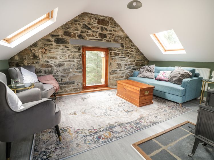 Brithgwm Canol, listing photograph 4