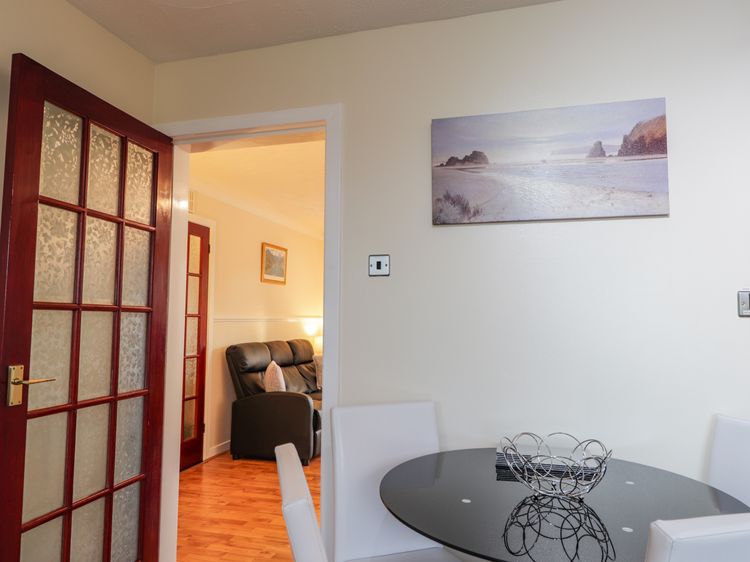 25 Langlands Terrace, listing photograph 7
