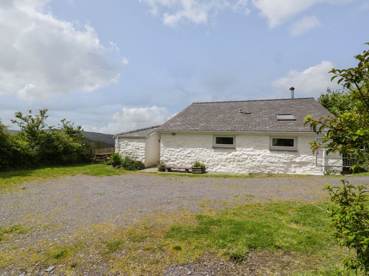 Y Bwthyn, listing photograph 3