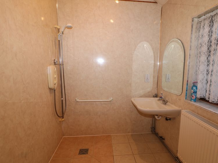 Piggery Place, listing photograph 10
