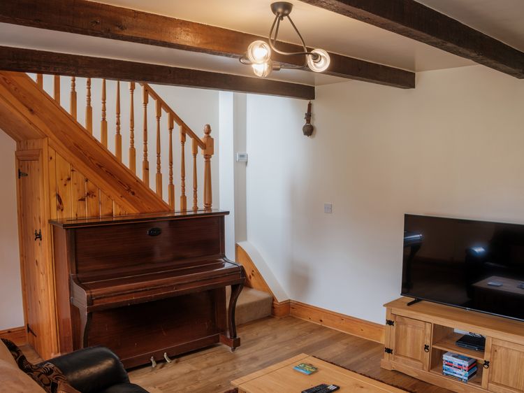 Shires Rest, listing photograph 3