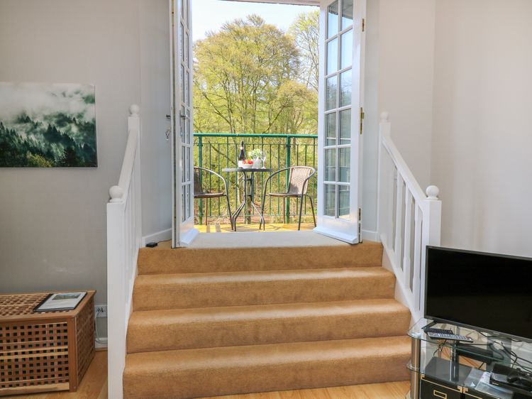 12 Keathbank Court, listing photograph 6