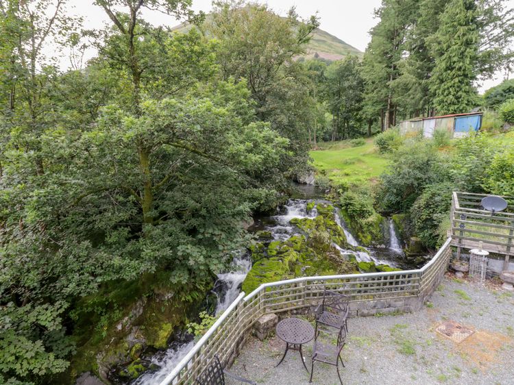 Dyfi Cottage, listing photograph 10