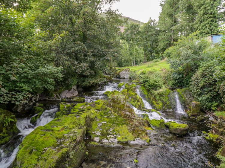 Dyfi Cottage, listing photograph 11
