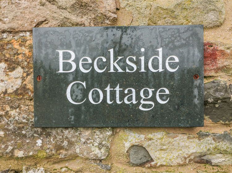 Beckside Cottage, listing photograph 2