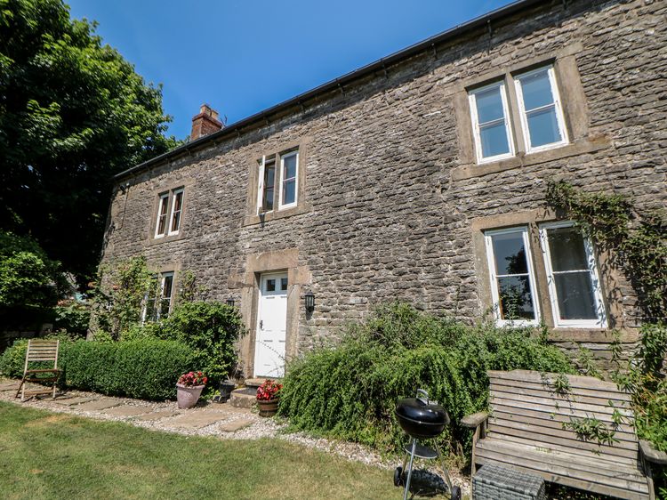 Slade House, listing photograph 2