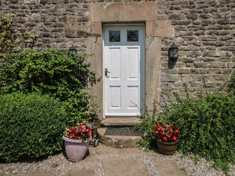Slade House, listing photograph 3