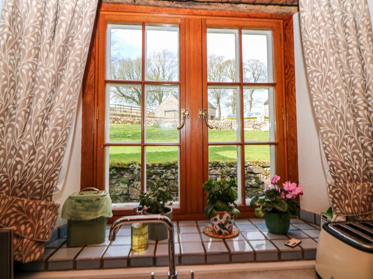 Slade Cottage, listing photograph 11