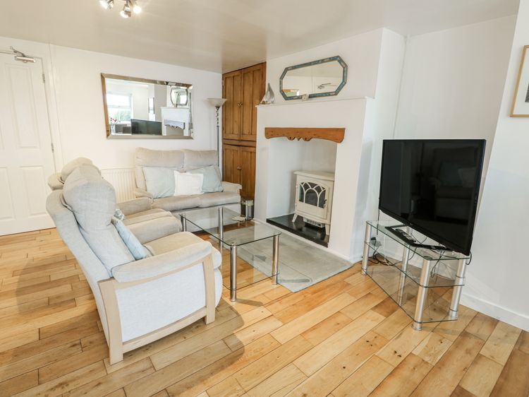 Preswylfa Apartment, listing photograph 4