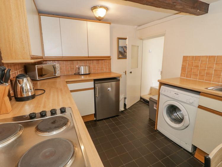 Tudor Cottage, listing photograph 7