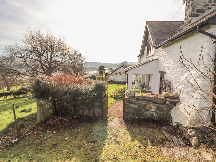 Cymryd Uchaf, listing photograph 5