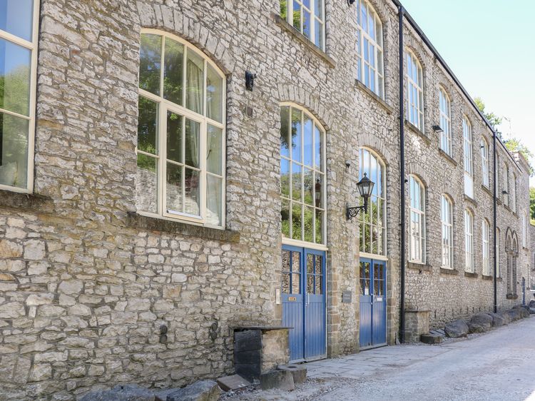 Wye Apartment, Litton Mill, listing photograph 2
